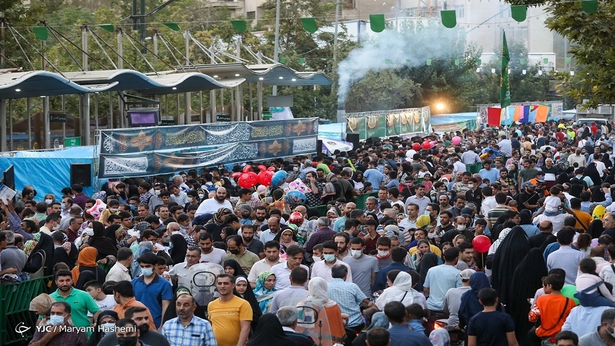 مهمونی ۱۰ کیلومتری غدیر با شعار «ایران ذوالفقار علی»