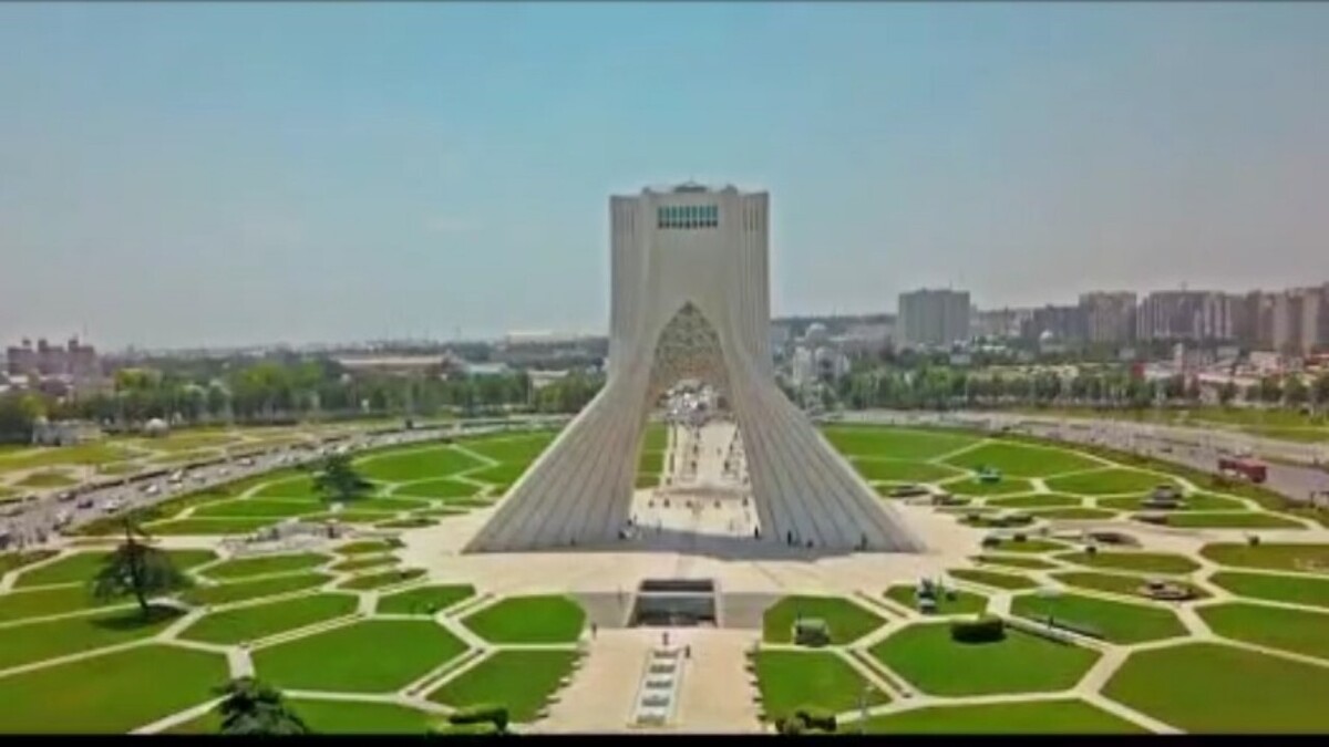 کودکی که زنده ماند تا پهلوان یک لشکر شود + فیلم
